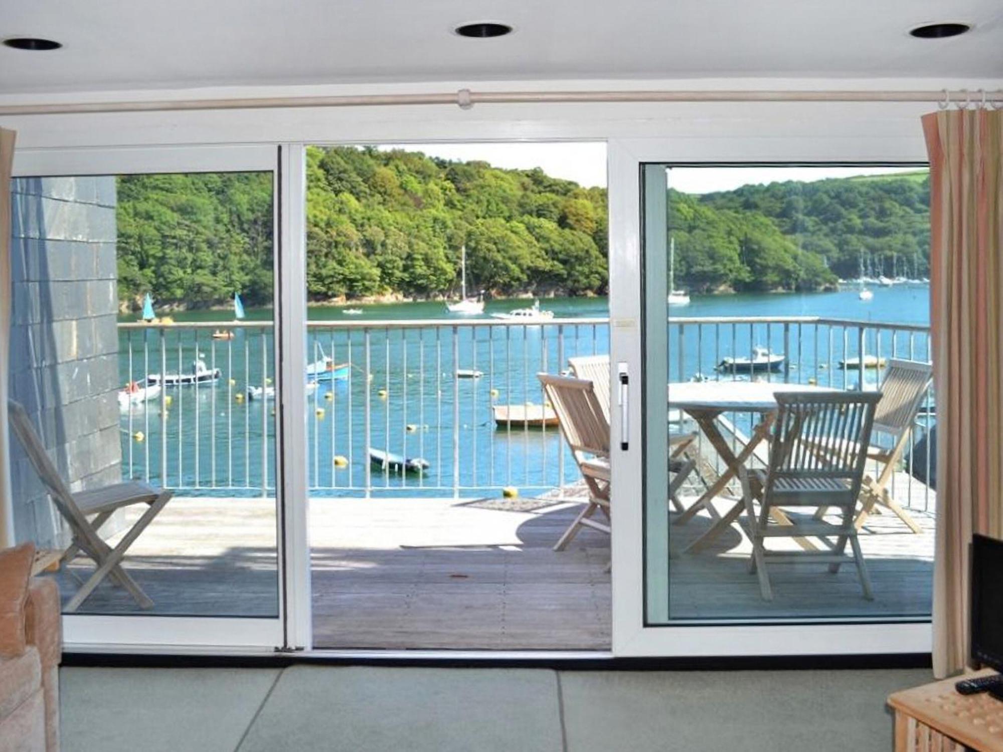 Villa Middle Deck Fowey Esterno foto